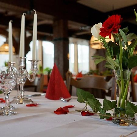 Landhotel Guenzburg クプファーツェル エクステリア 写真