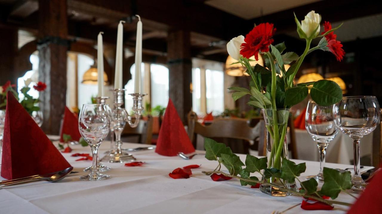 Landhotel Guenzburg クプファーツェル エクステリア 写真